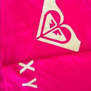 ROXY UPF 50 rashguard size 8